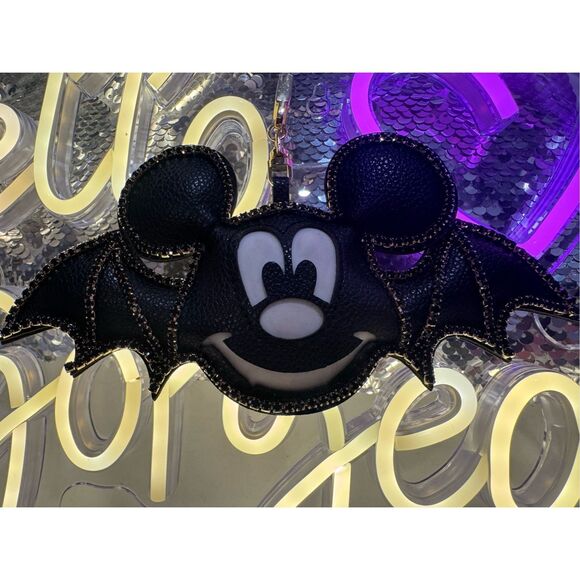 Baublebar Disney Mickey mouse holiday puff bat Halloween bag charm/keychain - Picture 8 of 10